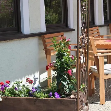 Bed & Breakfast Waldhotel Mooswinkel